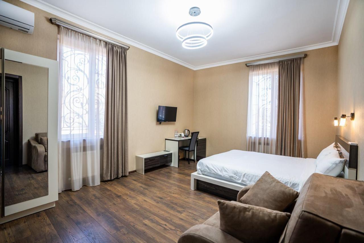 טביליסי Siberia Hotel מראה חיצוני תמונה